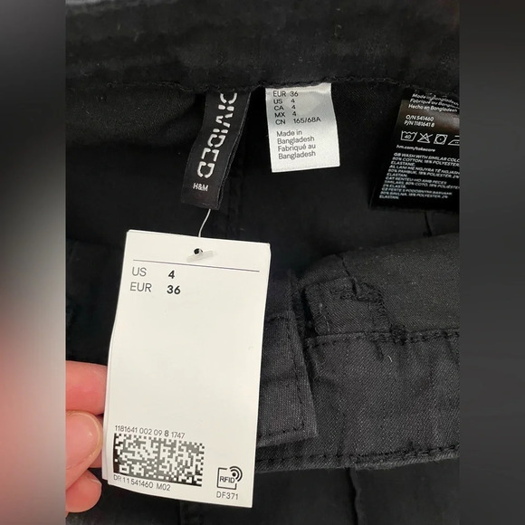 NWT H&M Cargo Pants - Picture 4 of 6